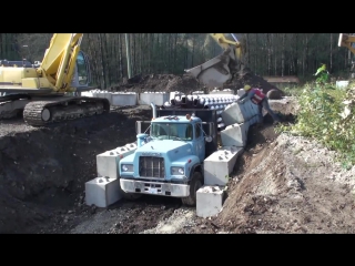 tunnel truck