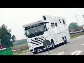 luxury mobile home from mercedes